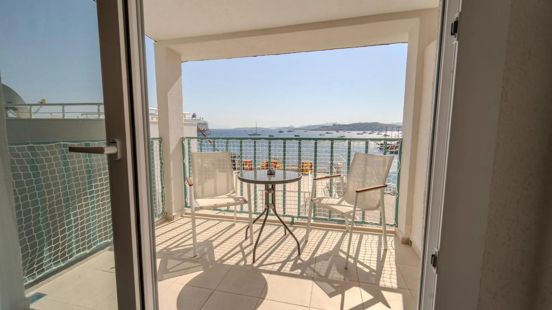 Mia Hill Suites Bodrum Hotel